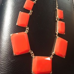 EUC. FACETED ORANGE NECKLACE or wear backwards